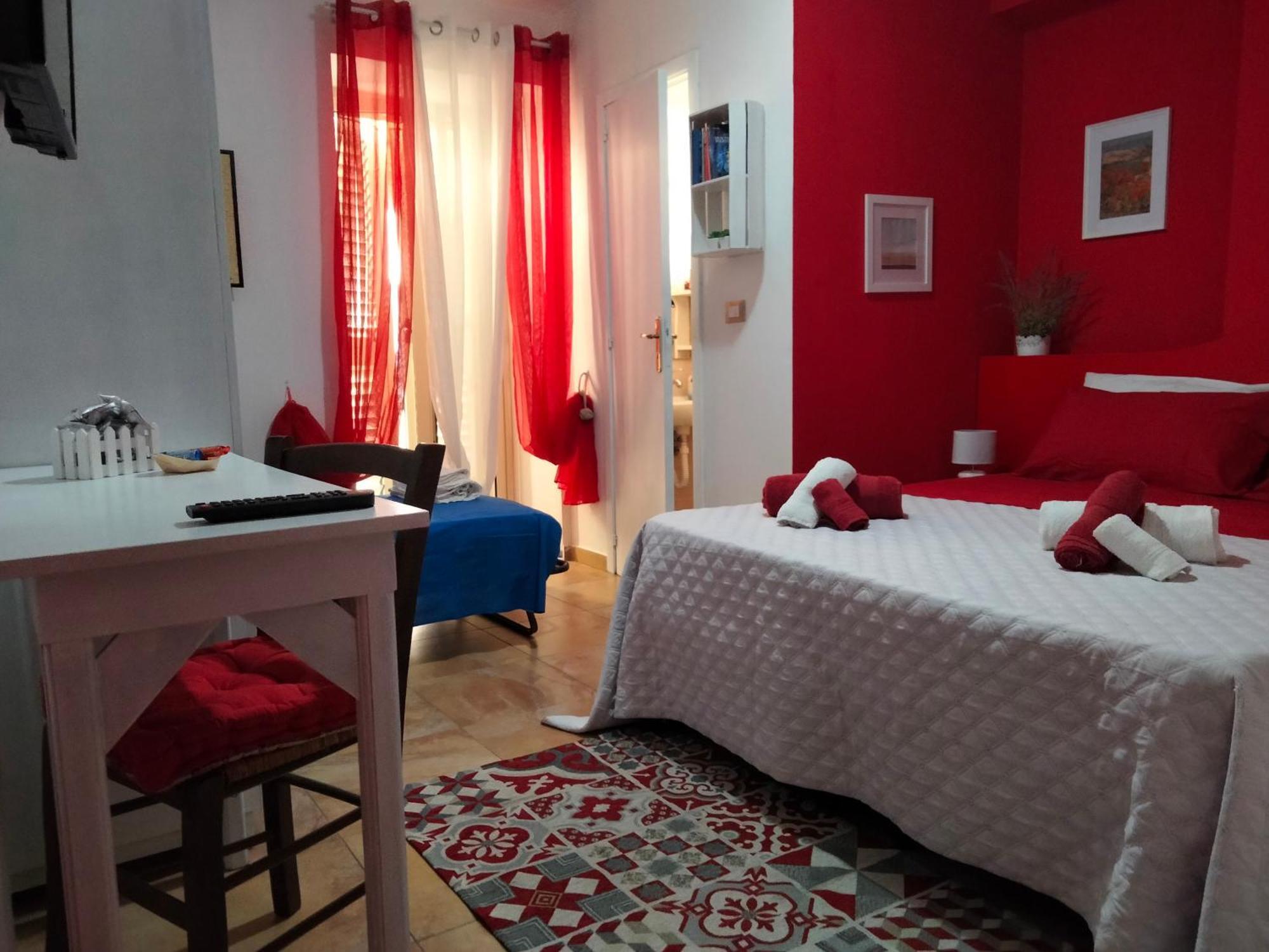 Al Quindici Scilla Bed & Breakfast Стая снимка