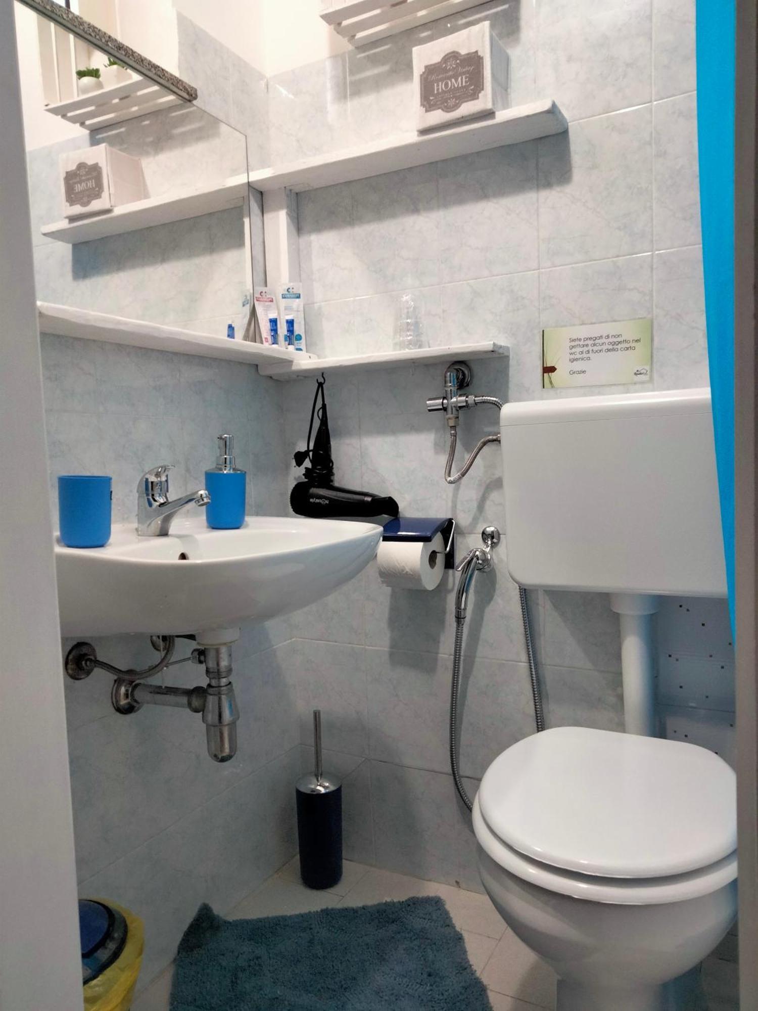 Al Quindici Scilla Bed & Breakfast Стая снимка