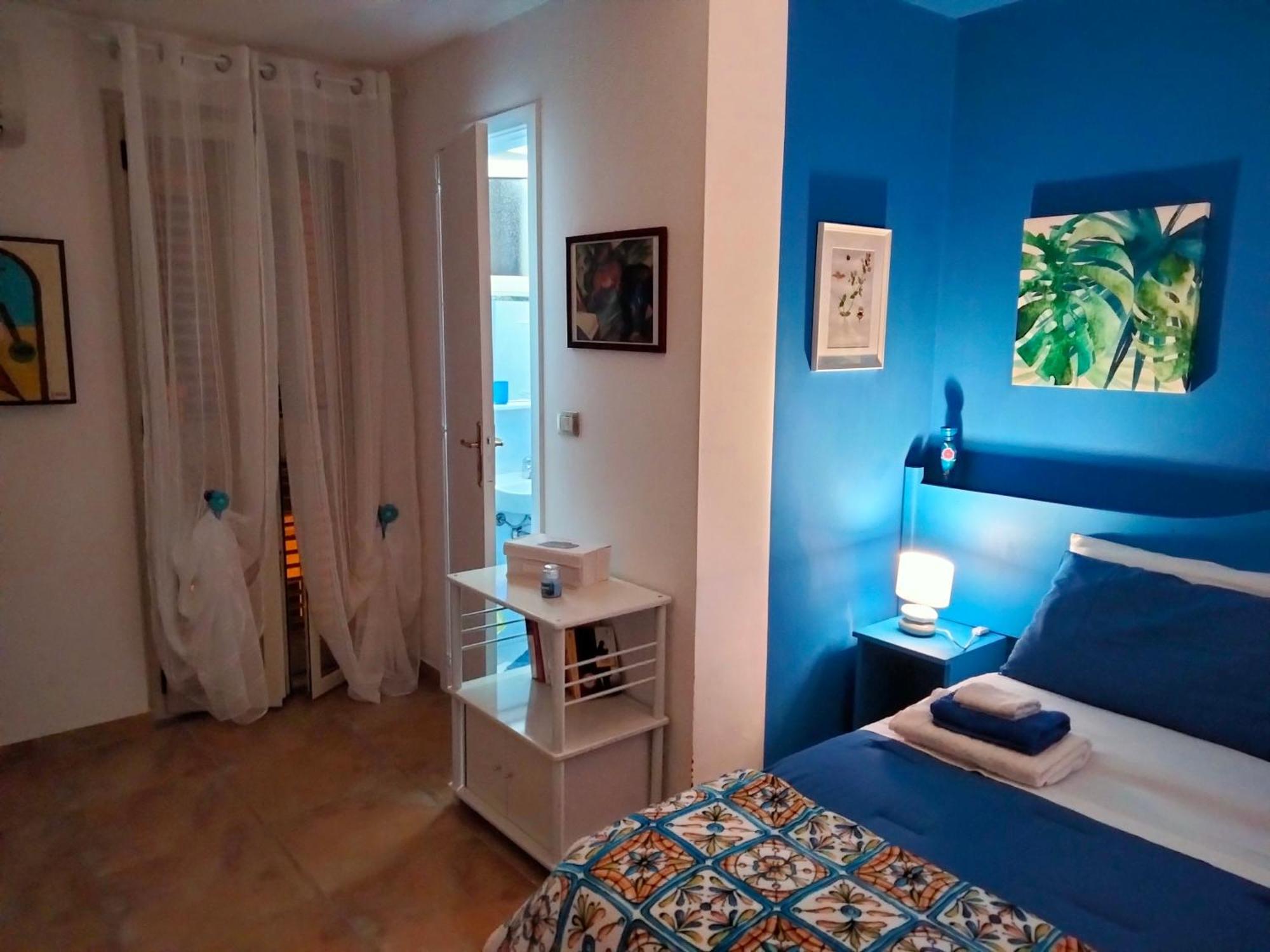 Al Quindici Scilla Bed & Breakfast Стая снимка